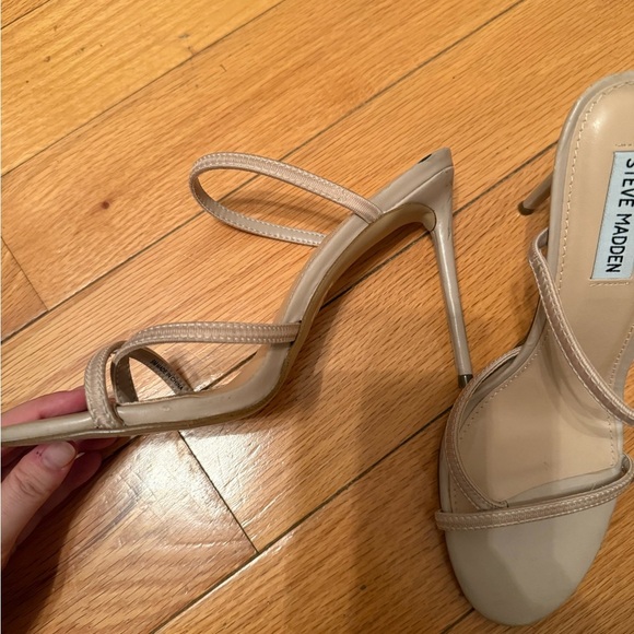 Steve Madden Women's Tan Heels - Picture 2 of 4